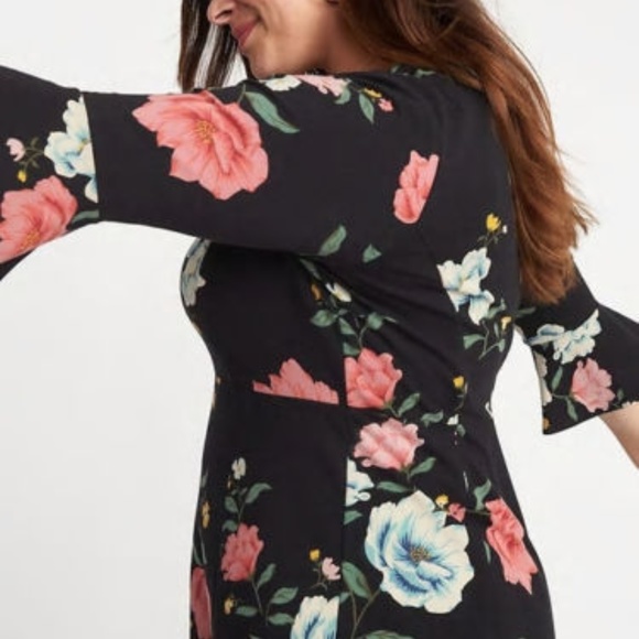 Jersey Plus-Size Fit & Flare Flute-Sleeve Dress - Picture 5 of 5